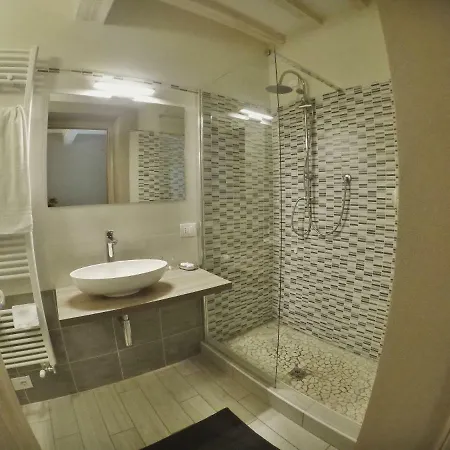 Πανσιόν L'infinito 3*