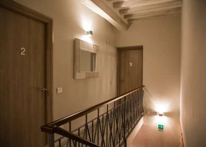 招待所 L'infinito